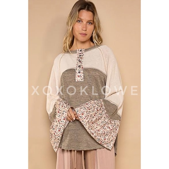 POL Olive + Cream Floral Sleeve Half Button Henley Top - Picture 5 of 16